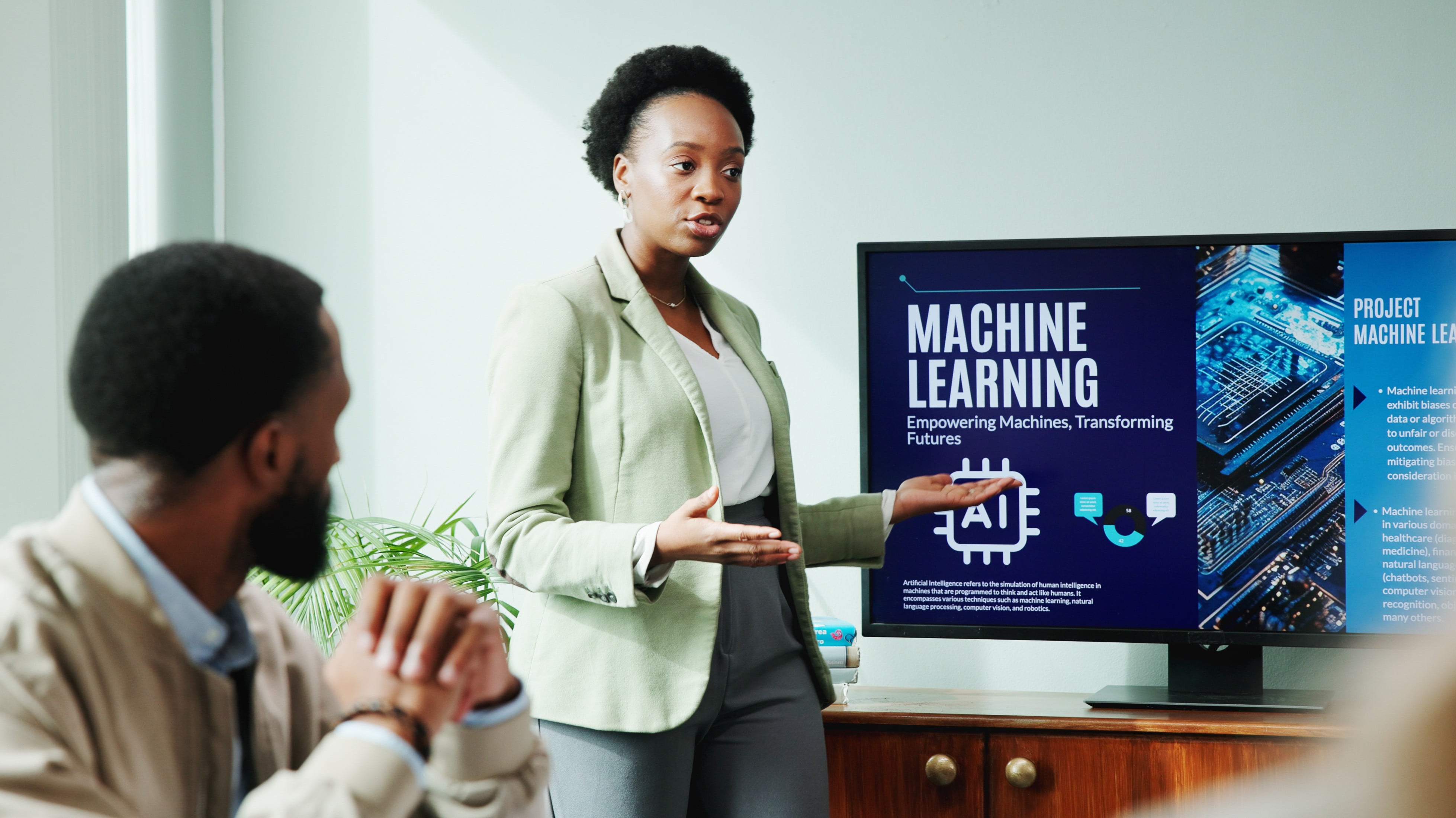 Woman presenting about AI